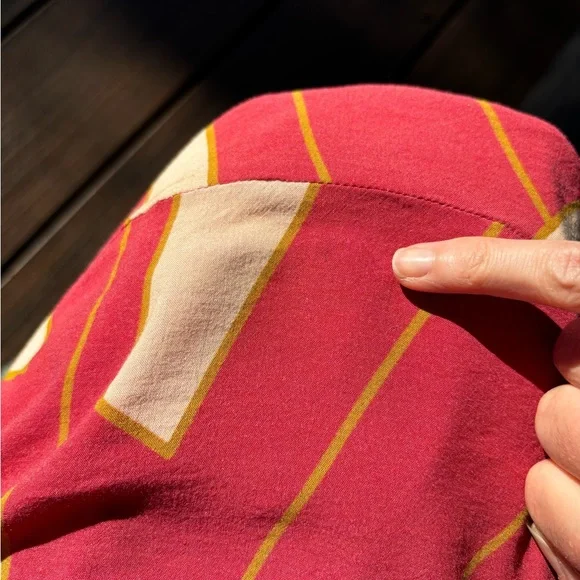 Novella Royale - The Georgia Robe in Red Butterfly Size Small - Picture 16 of 16